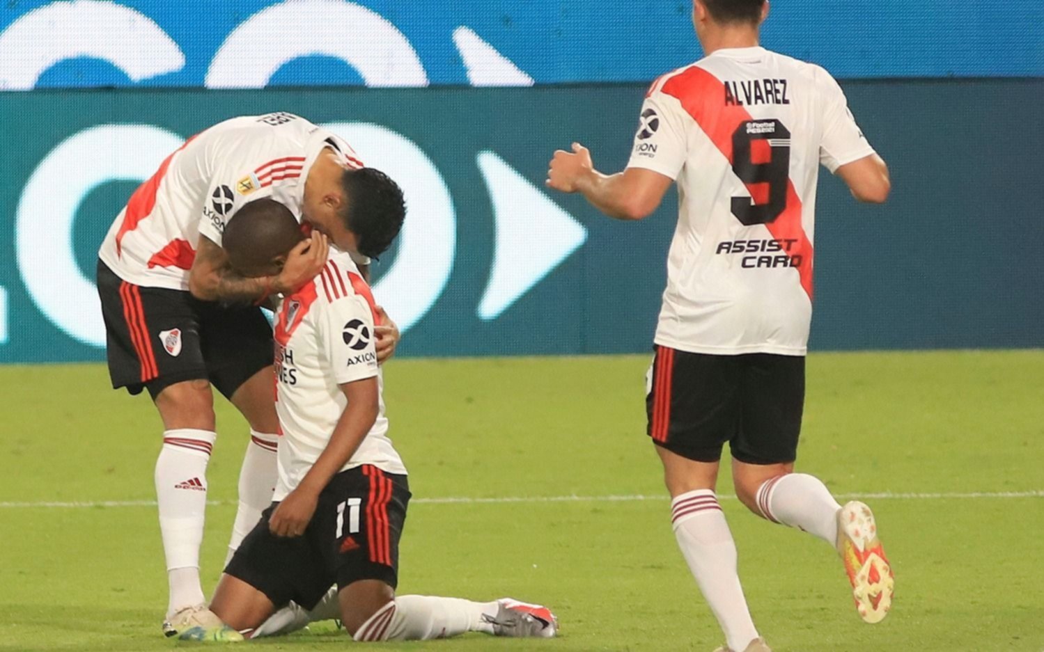 River vuelve con testeos y se incorpora Santos Borré