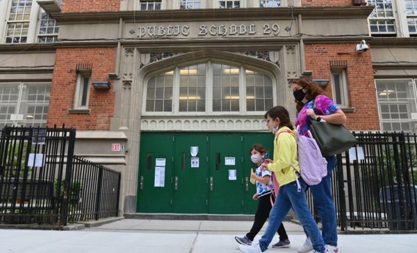 Wall Street in red over New York school closings