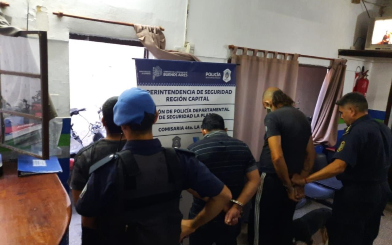 Robaron en la sede de un club del Centro y las cámaras filmaron todo