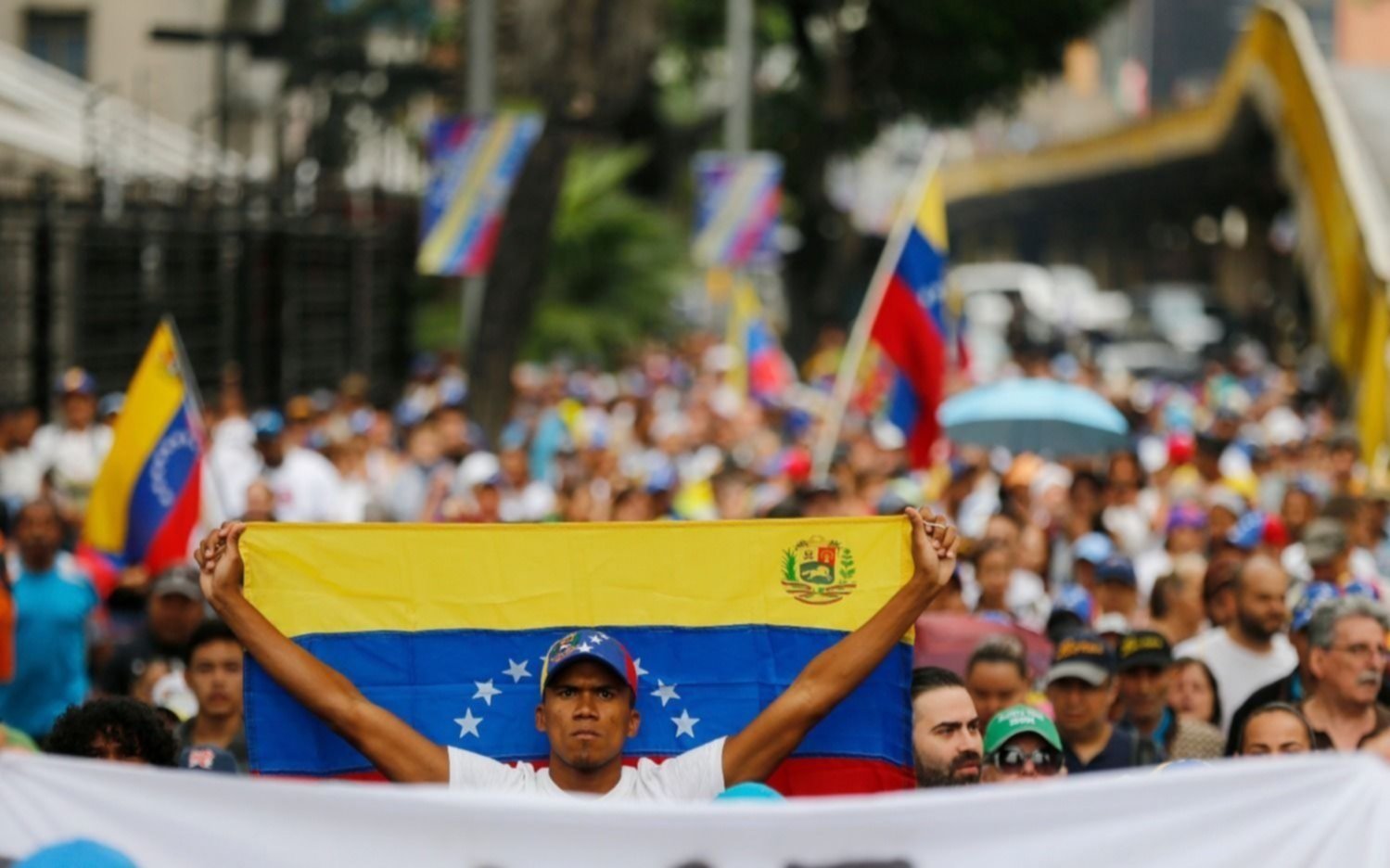 En Venezuela, se busca líder