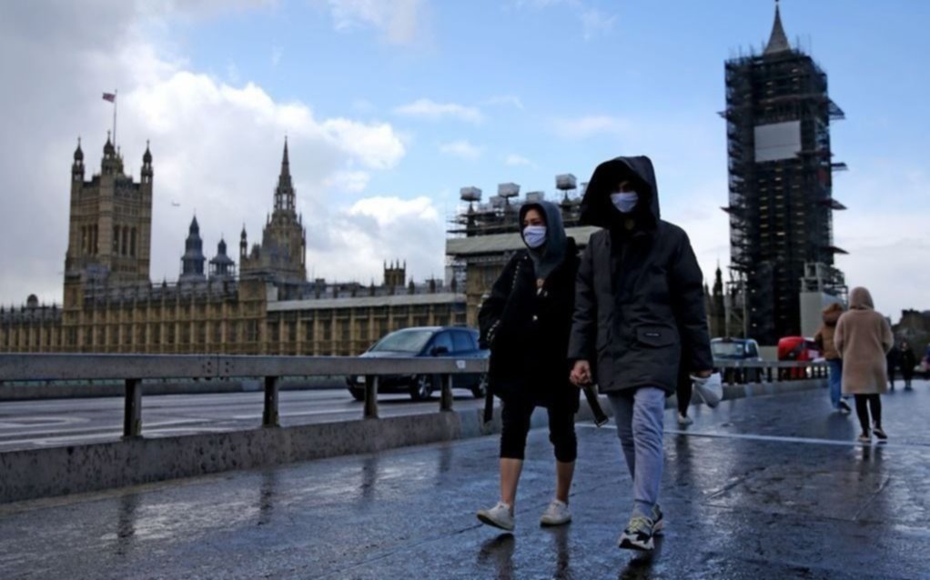 Reino Unido vuelve a la cuarentena dura para detener al virus
