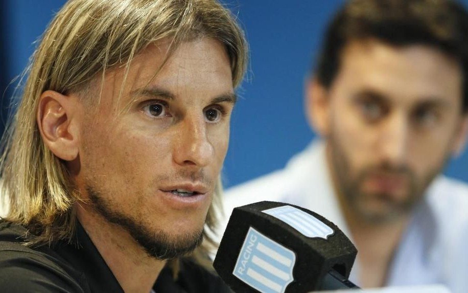 Beccacece paró el último once antes de despedirse de Racing