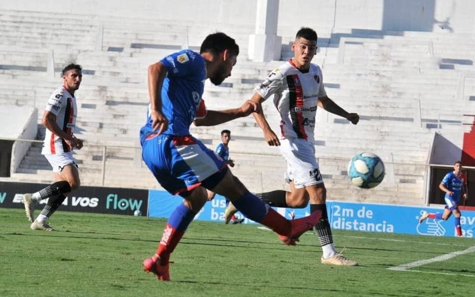 Unión cayó con el Patrón y se quedó sin chances