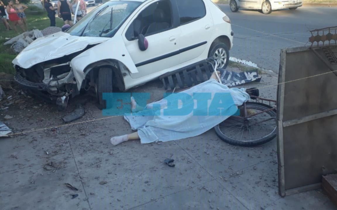 Una joven muerta y su pareja con heridas al ser arrollados en Romero