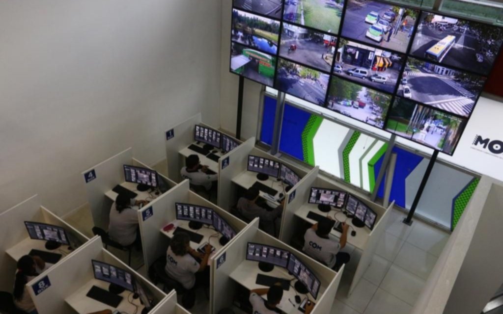 Anuncian la compra de 130 cámaras de monitoreo