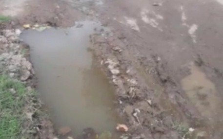 Una pérdida de agua en 4 entre 96 y 97 genera complicaciones en el barrio