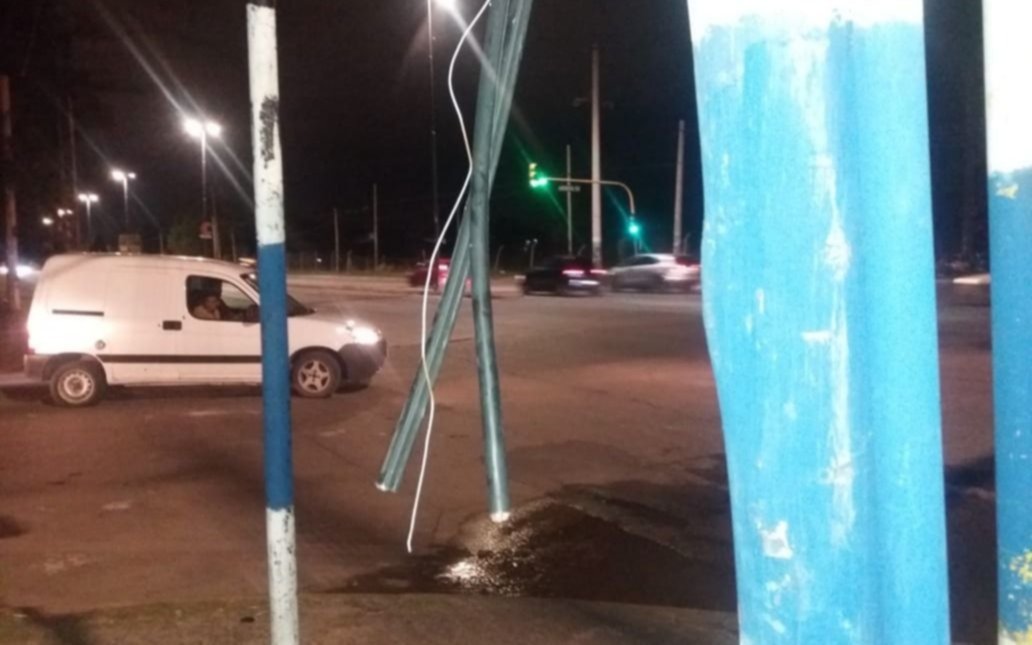 El robo de cables dejó sin teléfono a decenas de vecinos en El Retiro
