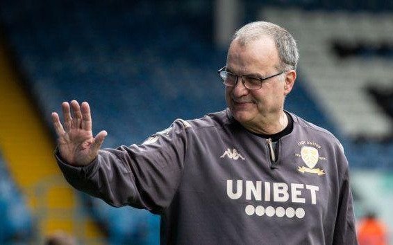 El Leeds de Bielsa volvió a perder en la Premier y hay un toque de atención
