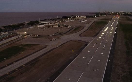 Vuelve a operar el Aeroparque tras las obras de modernización