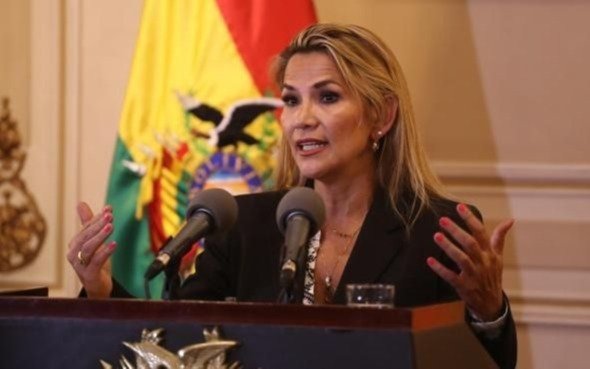 Bolivia: con una carta, Áñez denuncia que sufre abusos en la prisión