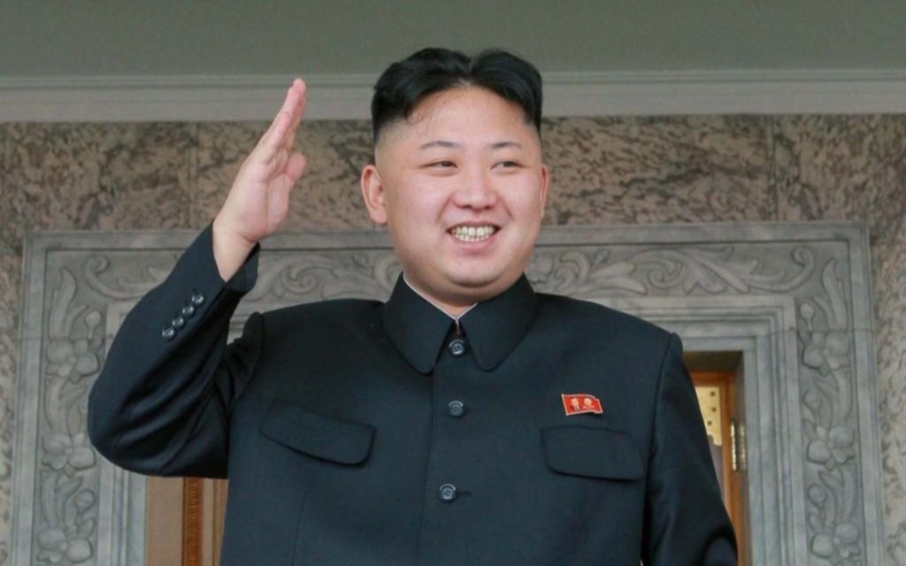 Kim dice que Norcorea enfrenta la “peor situación de su historia”