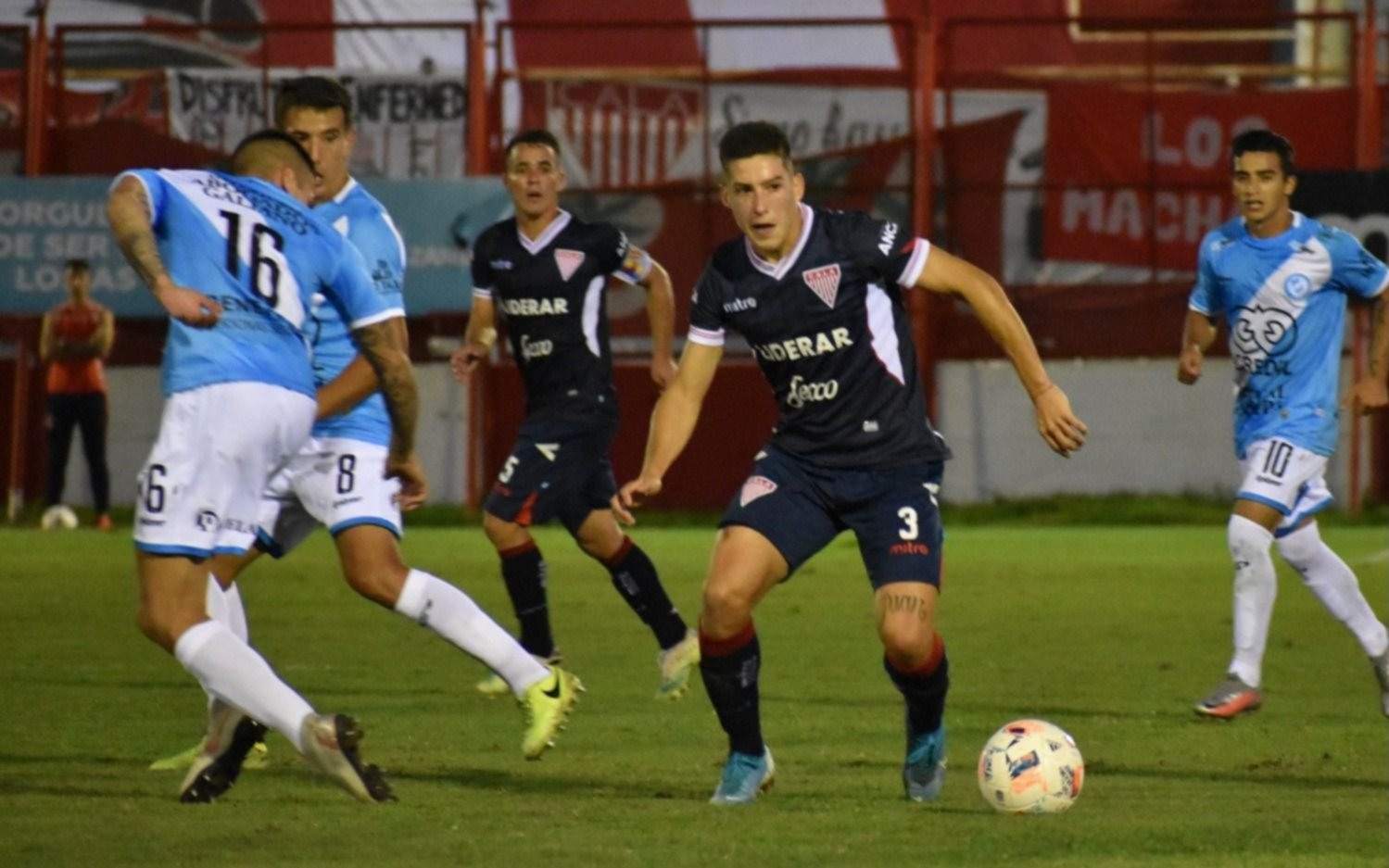 San Carlos apuesta todas sus fichas a una victoria