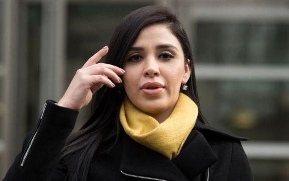 En la cárcel, la mujer del Chapo Guzmán dedica casi todo su tiempo a leer
