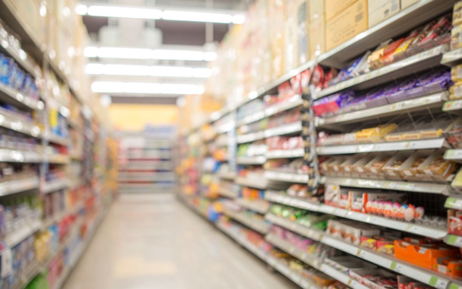 Las ventas en los supermercados bajaron en febrero 5,8% interanual