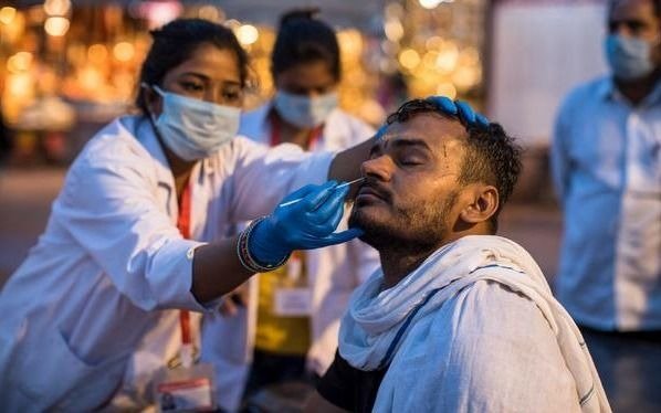 Dramática situación en India, sin tregua por la pandemia