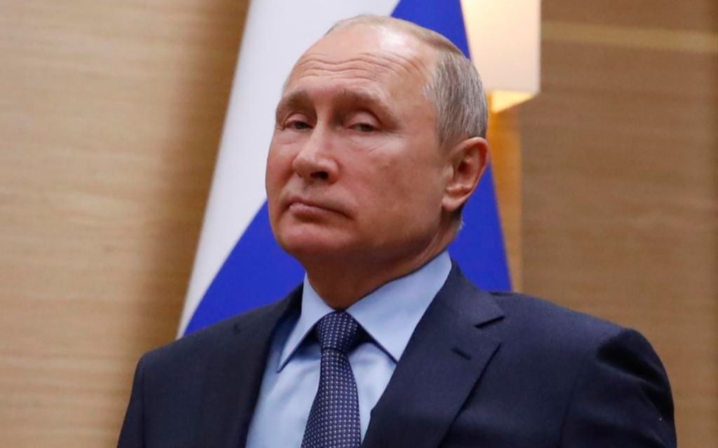 Putin promete “romperle los dientes” a quienes arremetan contra Rusia