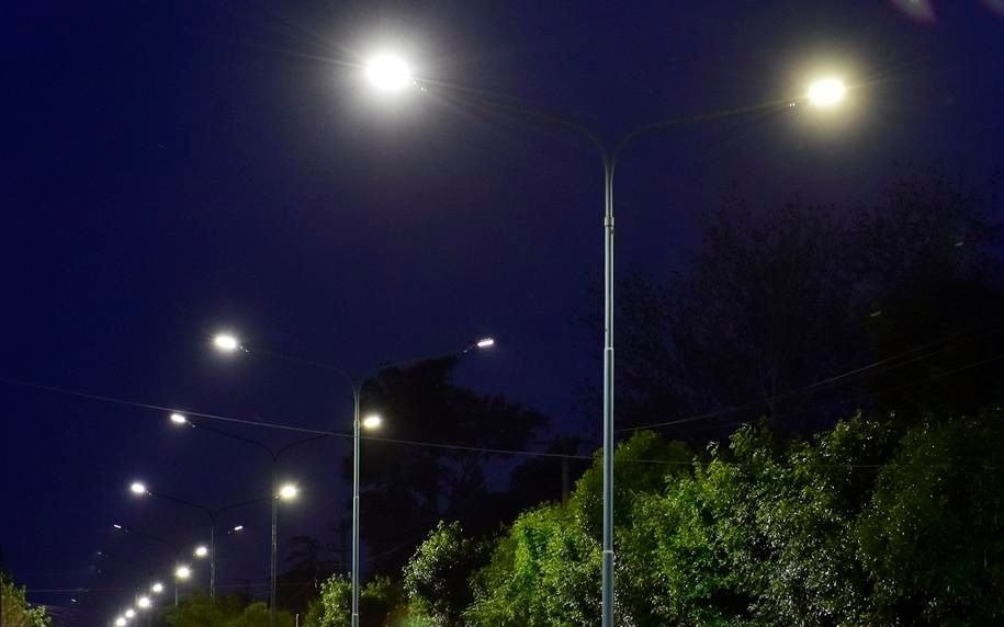Presentaron obras, iluminación y puesta en valor de plaza Italia