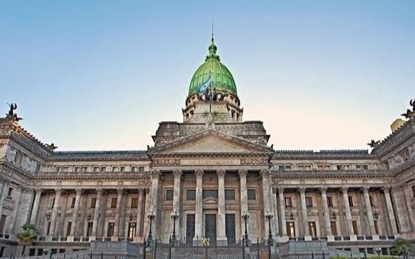 La reunión con los laboratorios será pública y televisada
