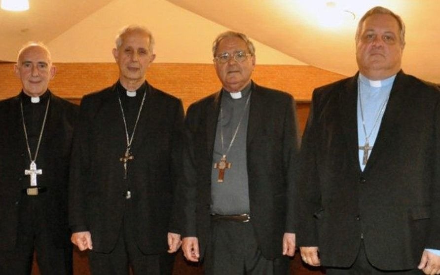 El Episcopado respaldó a los obispos acusados ante el Vaticano