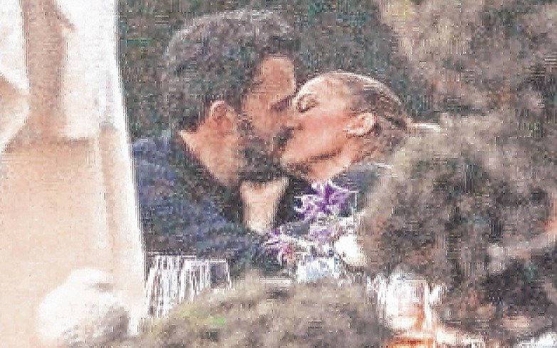 Primer beso público para J-Lo y Ben Affleck
