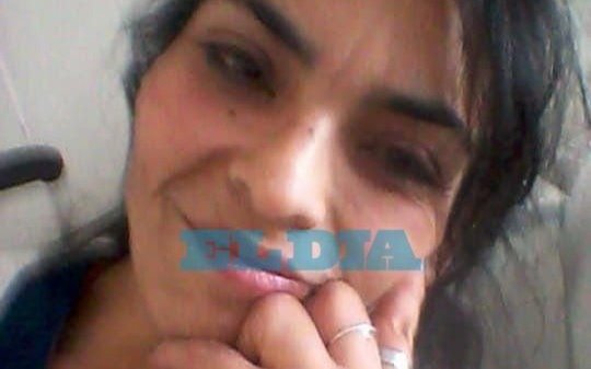 Piden ayuda para una vecina de Ensenada