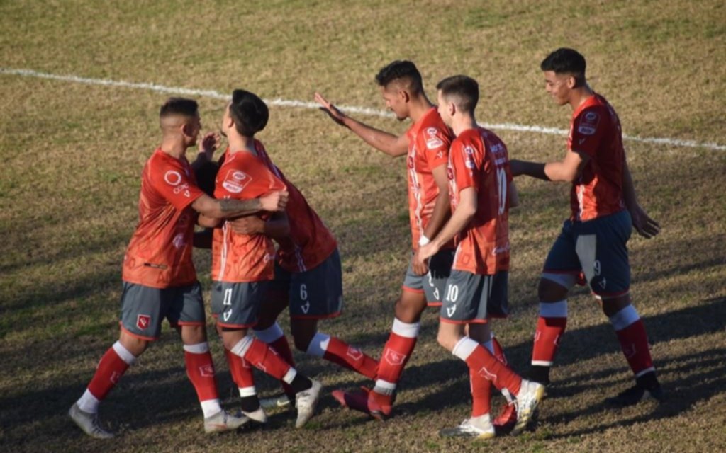 Cambaceres quiere otra victoria para seguir arriba