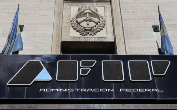 Monotributo: postergan el vencimiento de agosto