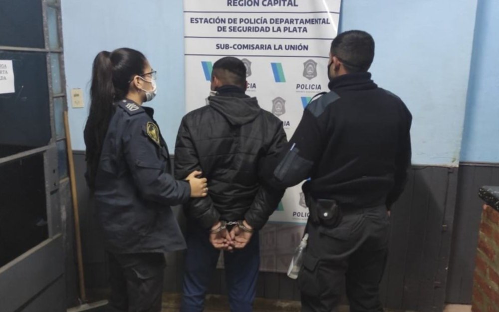 Iba a entrar a robar, pero se encontró con el dueño
