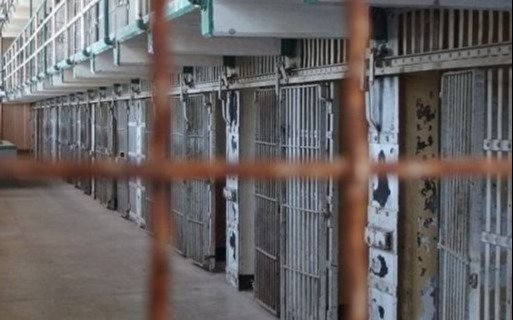 Presentan un informe sobre abusos en cárceles y comisarías