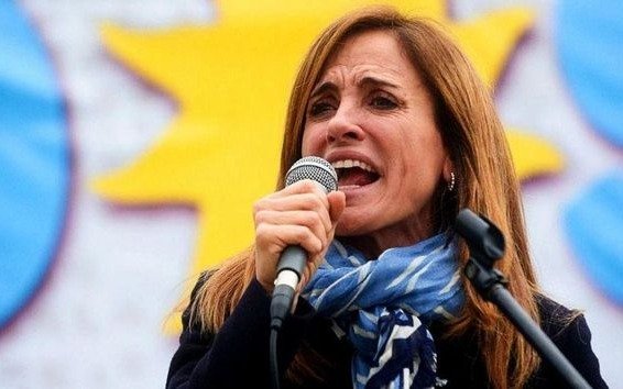 El tenso cruce entre Tolosa Paz y un periodista por las fotos de Olivos