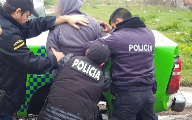 Cayó otro prófugo en un control policial en Villa Elisa