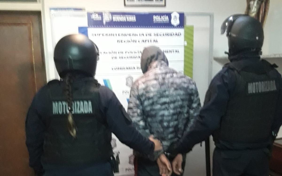 Demoraron a un menor de 16 años que circulaba en una moto robada