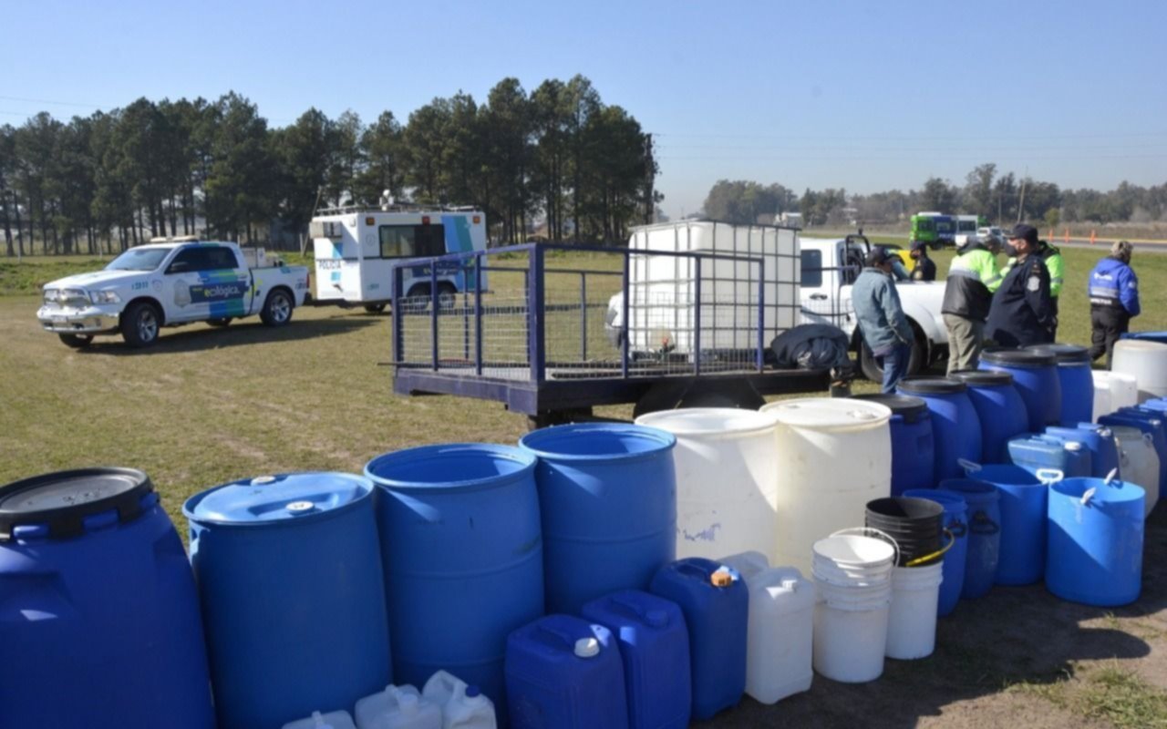 En Lisandro Olmos incautaron más de 500 envases de agroquímicos