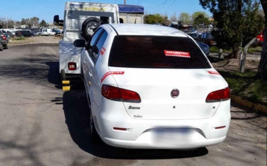Secuestraron 15 remises ilegales en operativos de control vehicular