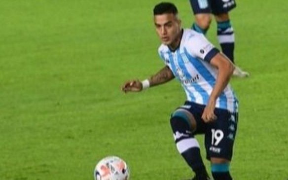 Lolo Miranda es la gran duda en Racing de cara al cruce con Banfield