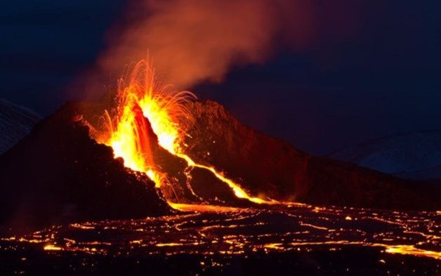 Más de mil edificaciones afectadas por el volcán