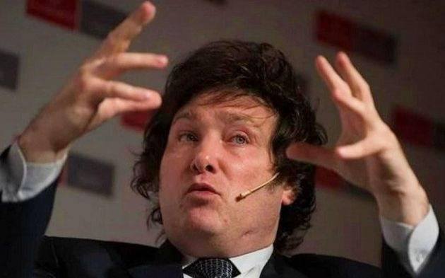 Milei sigue de campaña con clases públicas: “La inflación es una estafa”