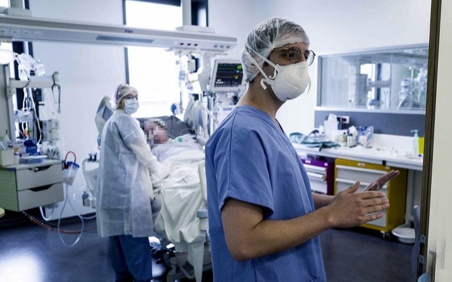 Otras 27 muertes y 1.358 nuevos casos en el país