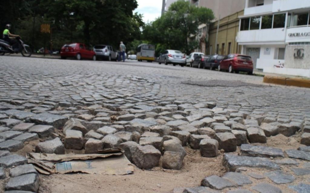El adoquinado y el dilema de decidir entre lo moderno y lo tradicional