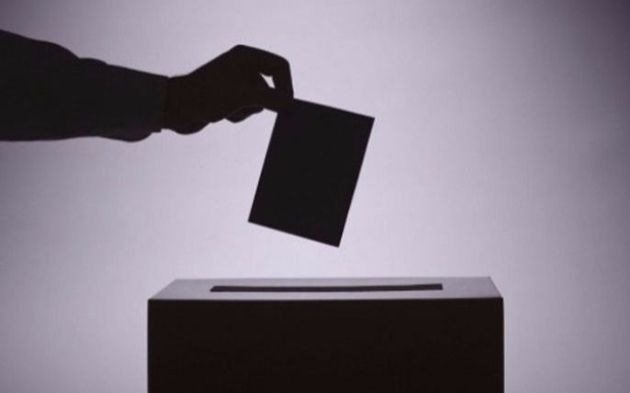 Más de 400 mil argentinos votan en el exterior