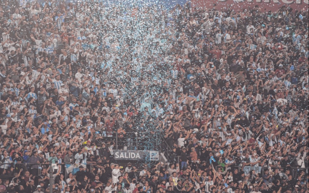 Toda San Juan fue una verdadera fiesta teñida de celeste y blanco