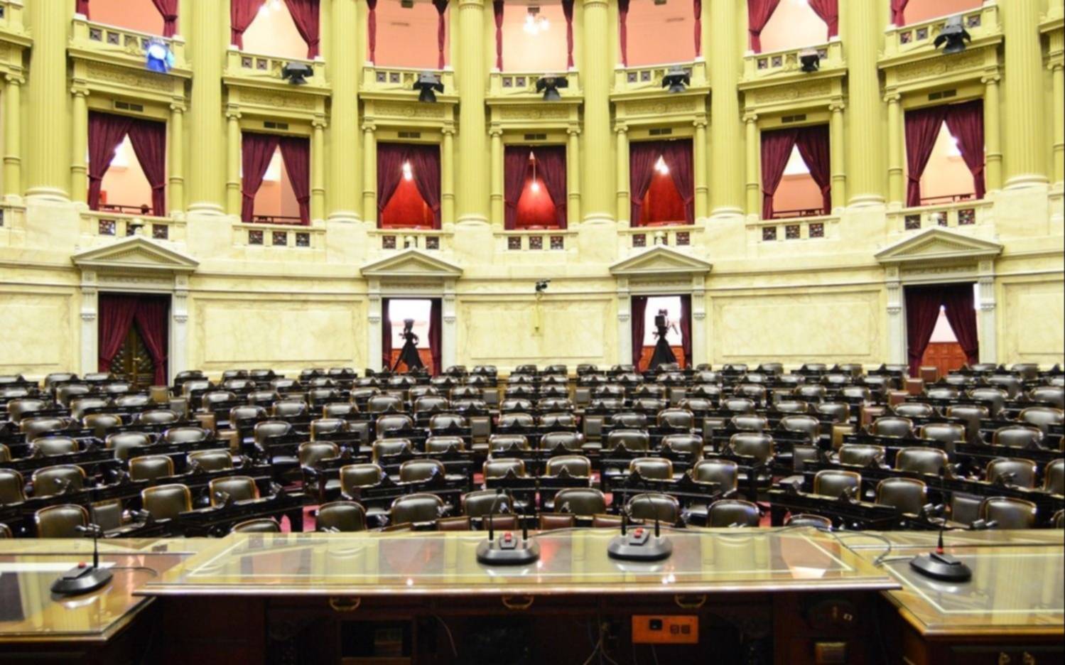 Habilitan el Congreso hasta fin de año para tratar el acuerdo con el FMI