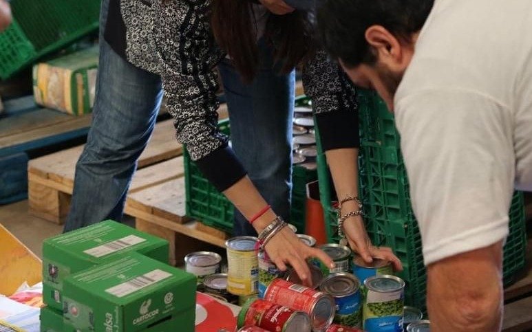 Impulsan una colecta de alimentos para sectores humildes de la Ciudad