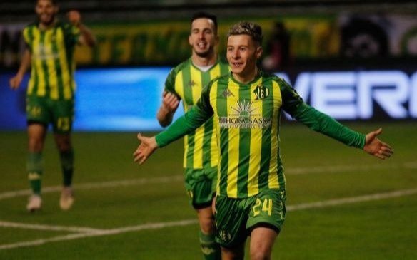 Aldosivi lo dio vuelta y el Bicho se complicó solo