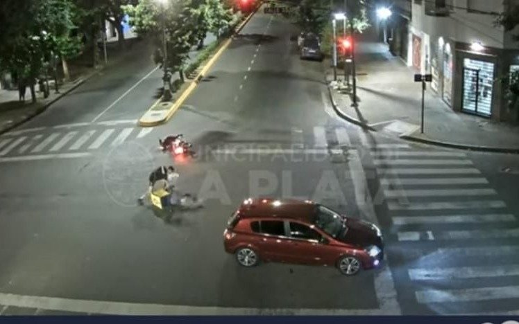 La violencia al conducir en La Plata se llevó la tercera licencia en pocos días