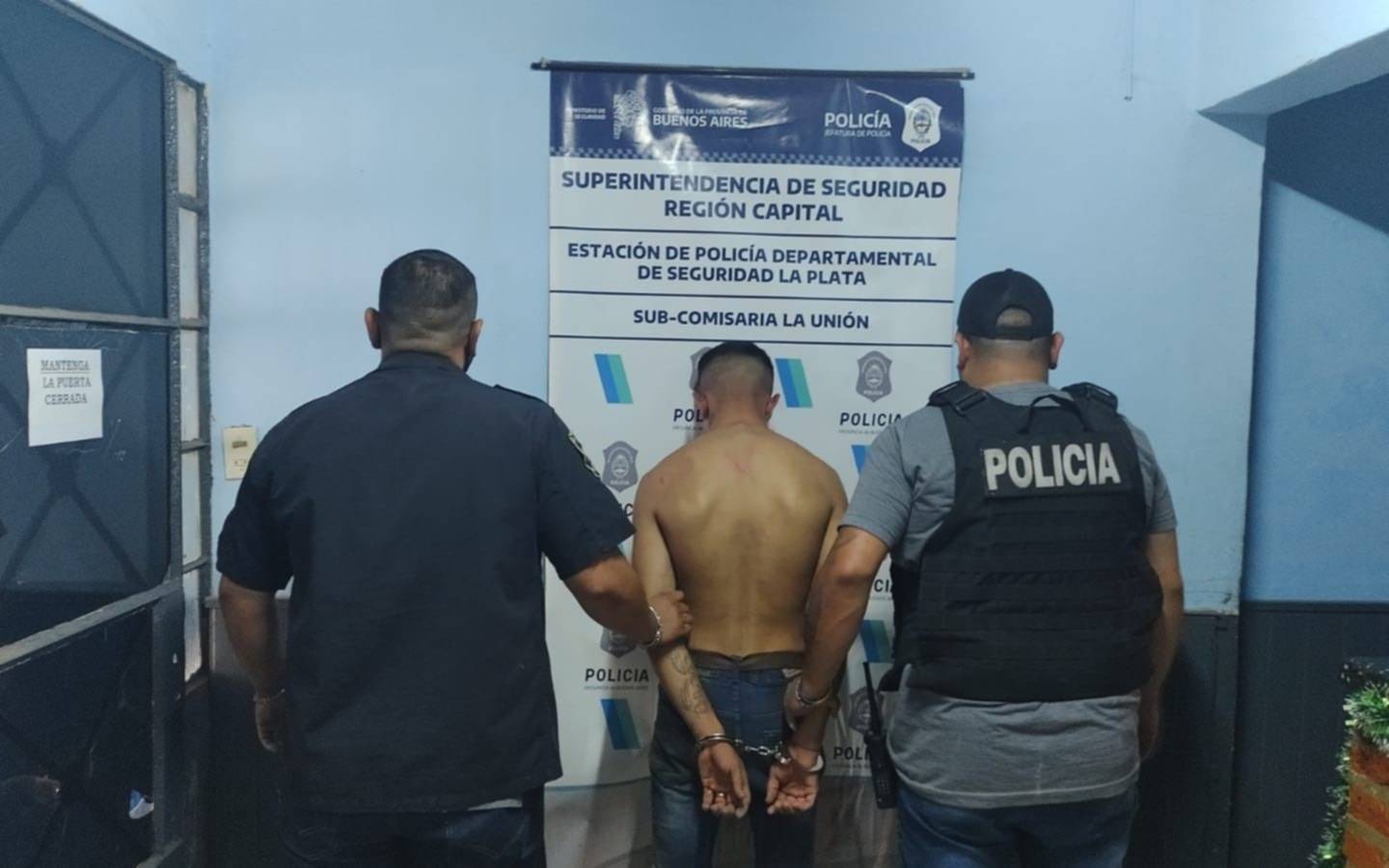 En San Carlos, le robó la moto a una mujer pero lo vio la Policía