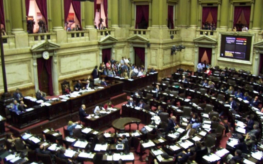 Ministros defendieron el bonaerense en Diputados
