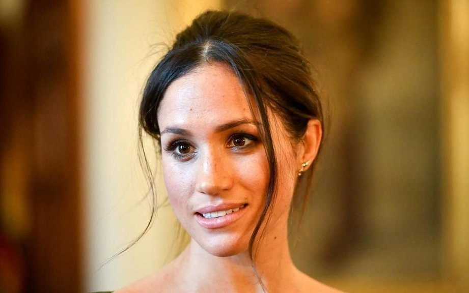 Meghan Markle recibirá 1 libra por violación de privacidad