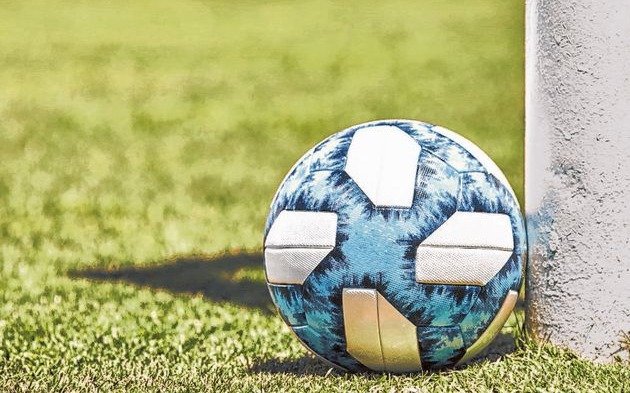 Los barras del Rojo desalojaron un piquete: una víctima fatal