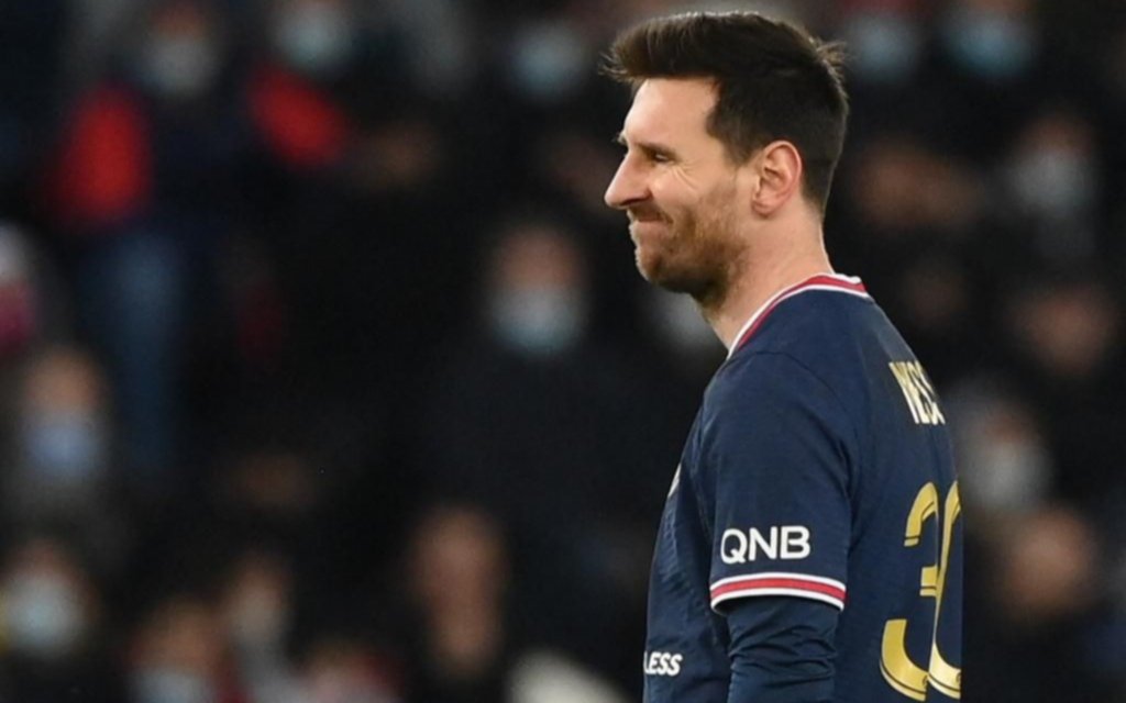 El consuelo de Messi fue ser parte del equipo ideal